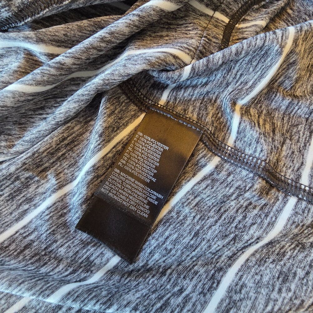 The North Face FlashDry XD Womens XS Gray Striped Athletic Running Hiking Shirt - Picture 5 of 9